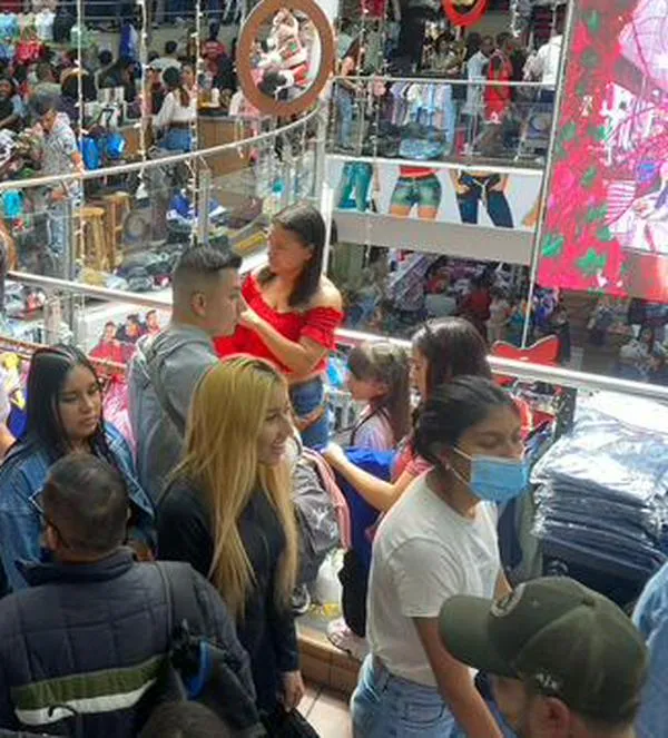 Bogotá Despierta en Navidad: comercio extenderá horarios del 16 al 23 de diciembre