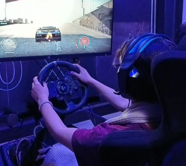 Tecnología, juego y aprendizaje: una apuesta por el desarrollo juvenil 