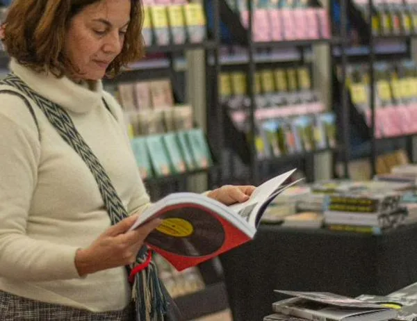 Más de 1.000 personas celebraron la XIII Feria del Libro del IDPC  
