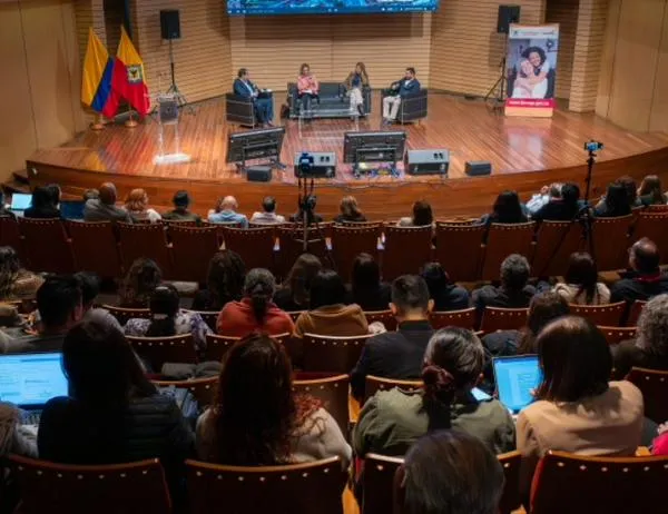 FONCEP presenta libro clave para entender la reforma pensional y la vejez digna 