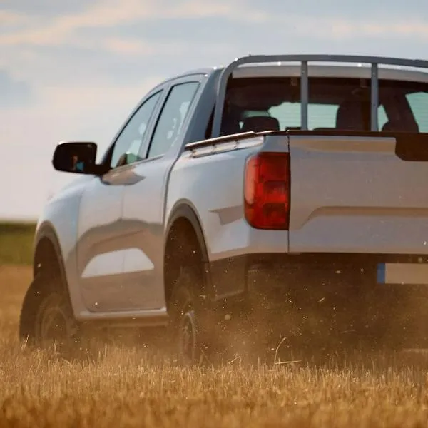 Dian anuncia remate de carros, motos y joyas en diciembre de 2025.  Los interesados podrán participar en el remate que irá hasta el 18 de diciembre.