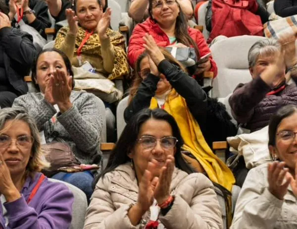 Alcaldía de Bogotá fortalece emprendimientos del sector textil y confecciones a través de Emprendópolis 