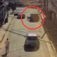 Mujer fue atropellada por reclamar que le estrellaron el carro, en Chía (video)