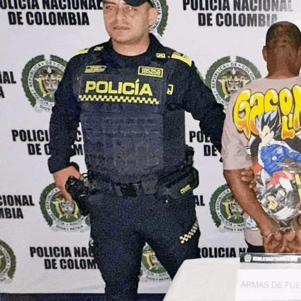 Motociclista fue capturado por transportar un arma de fuego ilegal