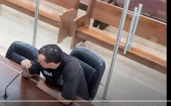 Manizales: valiente mujer persiguió y atrapó a sujeto que lesionó a su cuñado en intento de robo