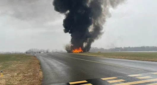 Accidente de avión de Greg Biffle, corredor de Nascar, en el aeropuerto de Carolina del Norte. Se habla de 5 fallecidos