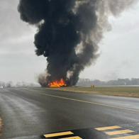 Accidente de avión de Greg Biffle, corredor de Nascar, en el aeropuerto de Carolina del Norte. Se habla de 5 fallecidos