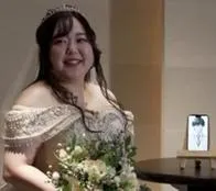 Mujer se casó con personaje creado por ChatGPT: hizo ceremonia