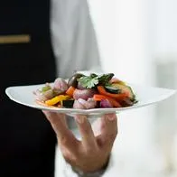 Cómo llegar al restaurante con meseros ciegos en Bogotá y cómo funciona el lugar