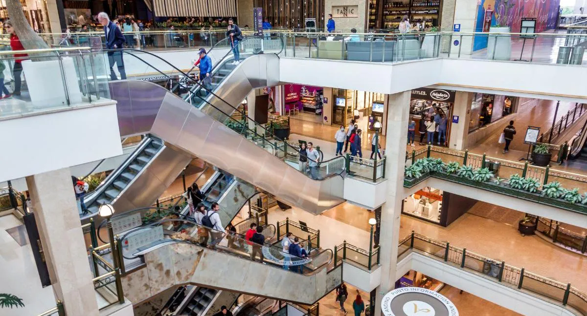 Aviso a visitantes de Unicentro y más centros comerciales por lo que pasará este fin de semana en algunos de los locales de los establecimientos.