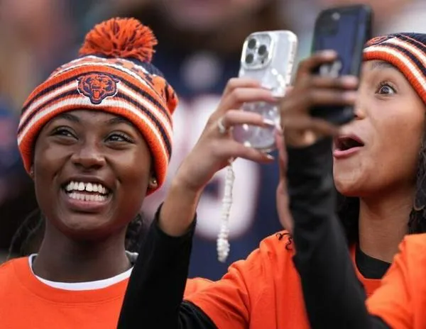 La irrupción de los celulares y las redes sociales, 25 años en evolución