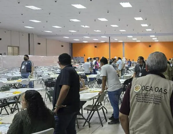 Honduras: diferencias entre verificadores frenan proceso de revisión de votos en el CNE