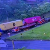 Video accidente tractomulas y carro: choque en Buenaventura