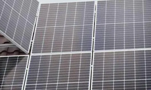 Panel solar: ¿Cuánta energía genera y qué electrodomésticos o aparatos puede alimentar?
