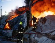 Kiev y Moscú cruzan nuevos ataques; Parlamento ucraniano sopesa posibilidad de elecciones pese a la guerra