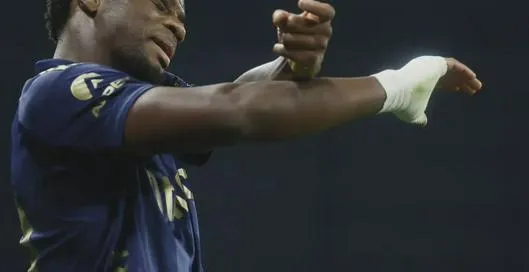 Jhon Durán sigue ganando puntos en Fenerbahce: “Cada detalle es exquisito”