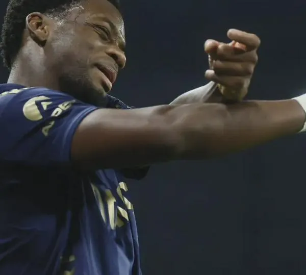 Jhon Durán sigue ganando puntos en Fenerbahce: “Cada detalle es exquisito”