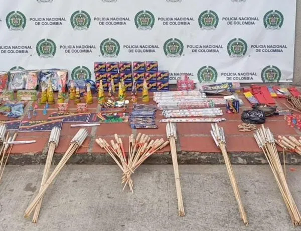 En operativos fueron incautados más de 6 mil unidades de pólvora en Bogotá 