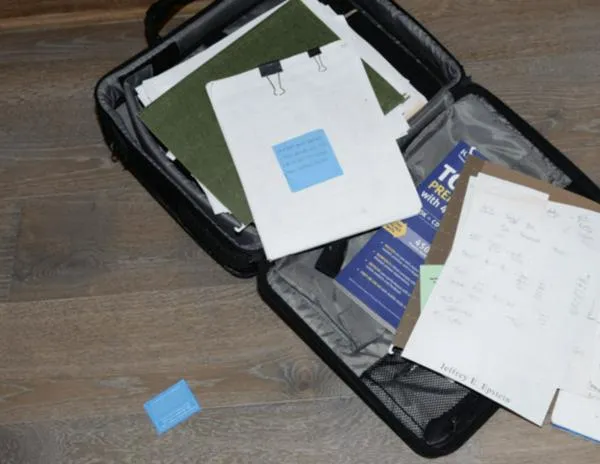 El Departamento de Justicia de EE. UU. publica miles de nuevos documentos vinculados a Epstein