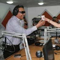 ¿Diomedes Díaz se apareció en la cabina de Olímpica en Bogotá? Hubo extraña presencia en la reconocida emisora. 