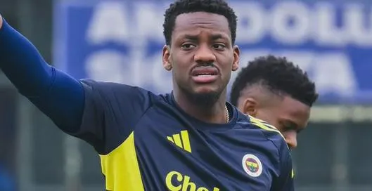 Escándalo en el Fenerbahçe; jefe de Jhon Durán fue detenido "por su supuesto uso de drogas"