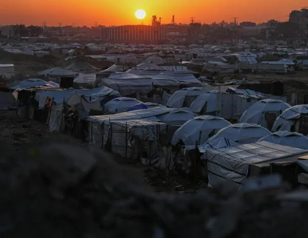 Israel advierte de represalias en Gaza por una supuesta violación del alto el fuego que Hamás niega