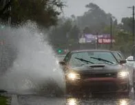 California aguarda en alerta máxima tormenta letal en Navidad
