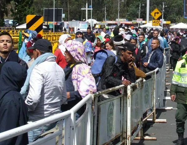 Ecuador restringe sus pasos fronterizos con Perú y Colombia tras señalar motivos de seguridad