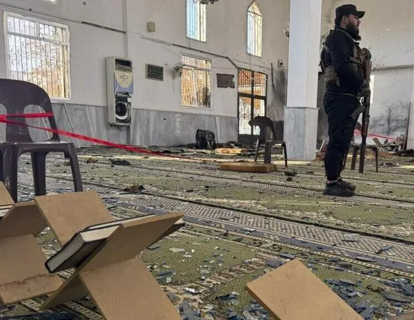 Siria: una explosión “terrorista” causa al menos seis muertos en una mezquita de Homs