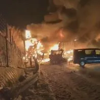 Impactantes imágenes de accidente de tránsito múltiple con más de 50 vehículos involucrados