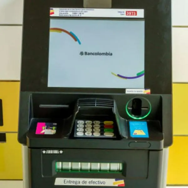 Usuarios de Bancolombia reportan fallas en cajeros y datafonos