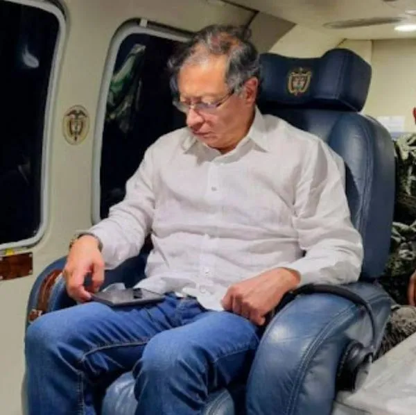 Cabal puso a volar a Petro sacándole cifras millonarias sobre sus viajes internacionales en más de 3 años de mandato: "Paseador". 