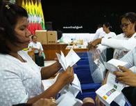 Myanmar vota en elecciones sin oposición en medio de represión y guerra civil