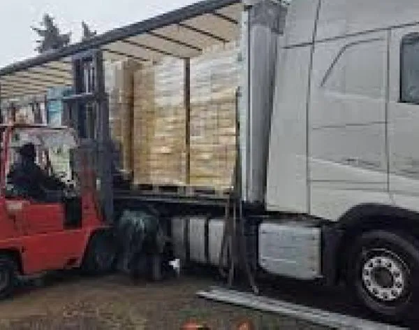 El papa León XIV envió tres camiones con ayuda humanitaria a Ucrania