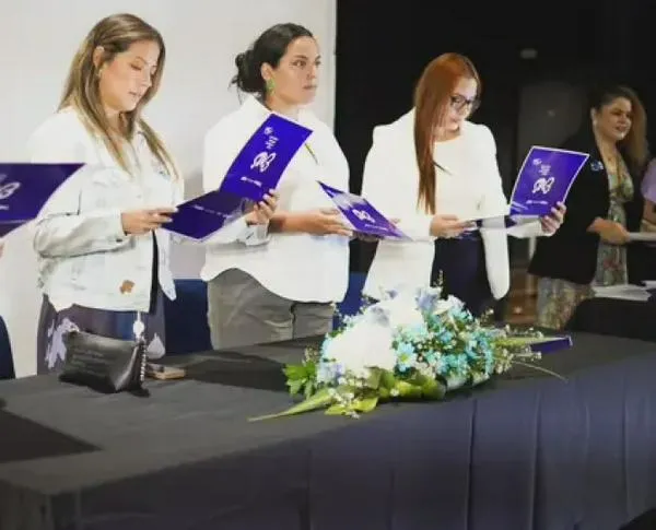 Eje Cafetero: 245 mujeres emprendedoras se gradúan en Pereira gracias a becas gratuitas