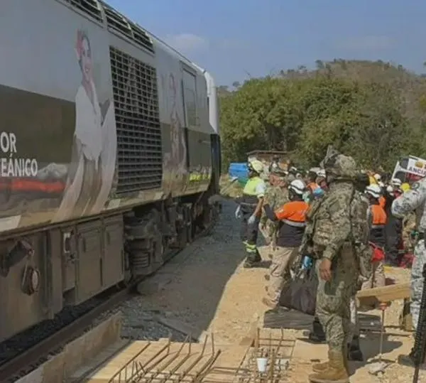 Descarrilamiento de un tren en México deja 13 muertos y casi 100 heridos: autoridades confirmaron