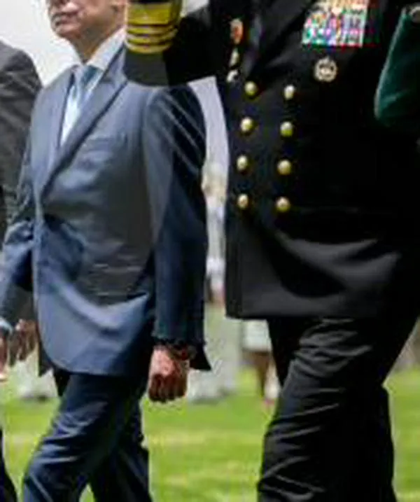 Petro cambia otra vez la cúpula militar, ¿por qué?