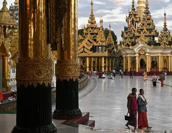 Birmania retoma su cotidianidad en un ambiente agridulce, tras primeras elecciones
