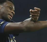 En Turquía le buscan acompañante a Jhon Durán; "necesitamos un jugador que pueda jugar a su lado"