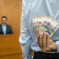 "$ 1.000 millones": Fiscalía descubre entramado de corrupción en funcionarios para ocultar pruebas en contra de delincuentes. 