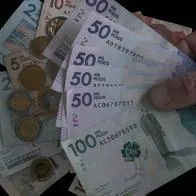 Imagen ilustrativa de pensionados y salario mínimo 