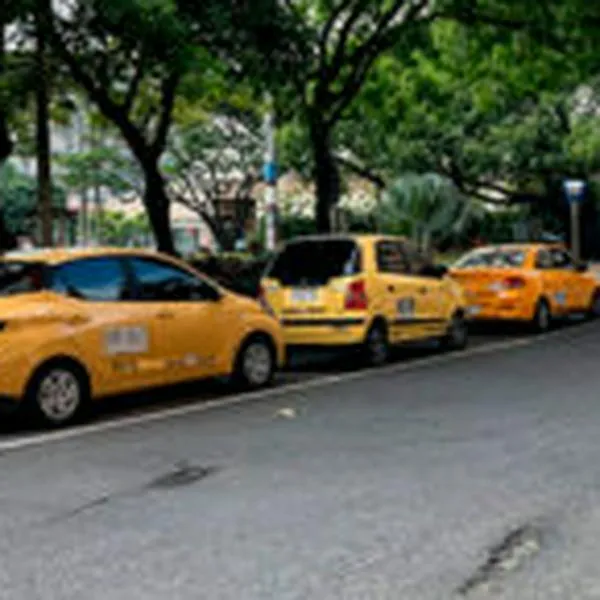 Servicio de taxis estrena tarifas en 2026