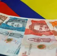 ¿Aumento del mínimo del 23 % se caería? Gobierno cometió 3 errores que le demandarían decreto. Los trabajadores celebraron la medida. 