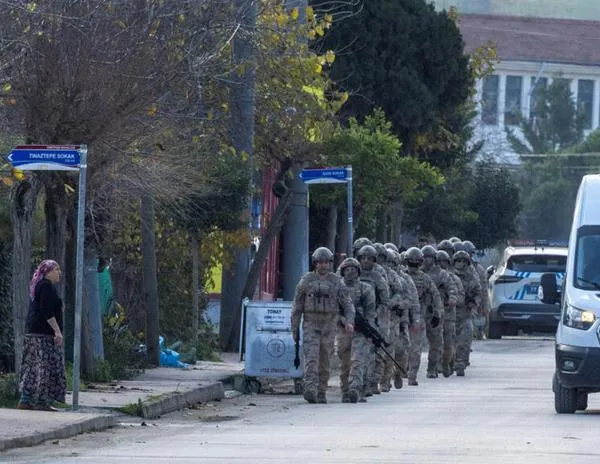 Turquía detiene a 357 sospechosos del grupo Estado Islámico tras operaciones nacionales