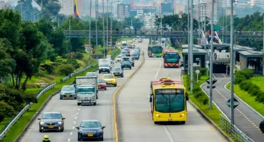 Pico y placa en Bogotá arrancará con cambio en 2026: Galán hizo el anuncio y conductores celebran. También habrá pico y placa regional. 