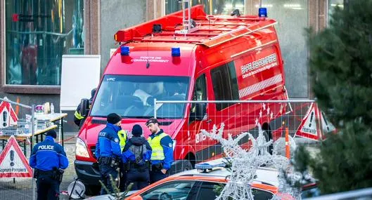 Oficiales de policía en Suiza, por explosión ecelebración de Año Nuevo 