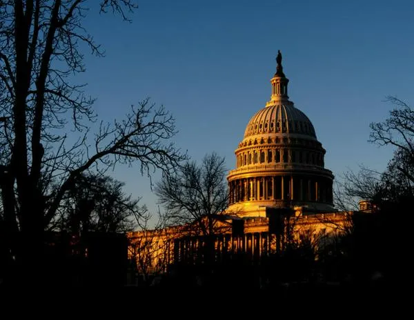 El costo del seguro médico en EE. UU. se estima aumentará 114% para millones de personas