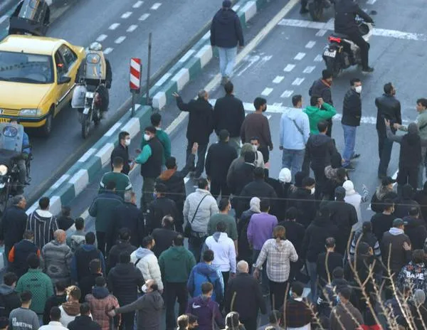 ¿Qué revelan las consignas de las últimas manifestaciones en Irán?