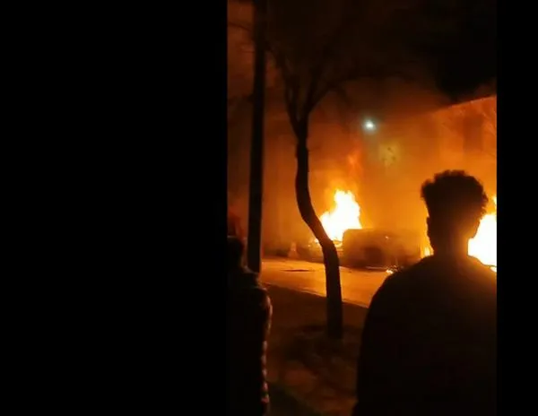 Irán: Continúan las protestas mientras Trump sale en defensa de los manifestantes, amenazando con “actuar”