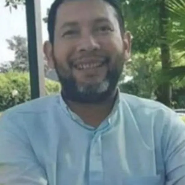 Hombre con problemas psiquiátricos por poco casi mata a un sacerdote; lo agredió en el cuello y tuvieron que operarlo de inmediato. 